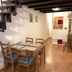 Appartement Casa Trevi Italië